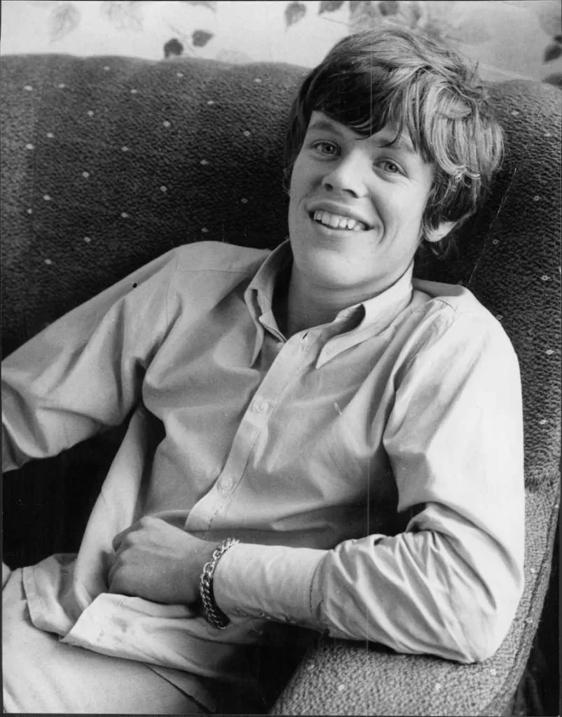 PETER NOONE WAS HOOKING UP WITH GROUPIES, PARTYING WITH THE ROLLING STONES, AND IN AA BY THE AGE OF 19